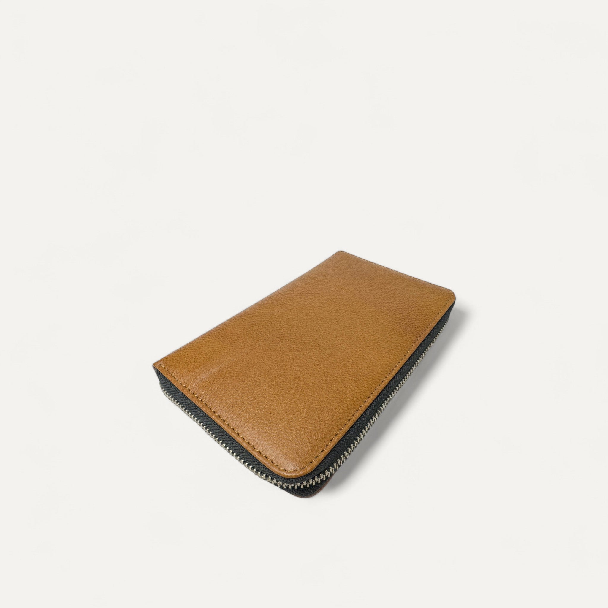 Voyager Travel Wallet